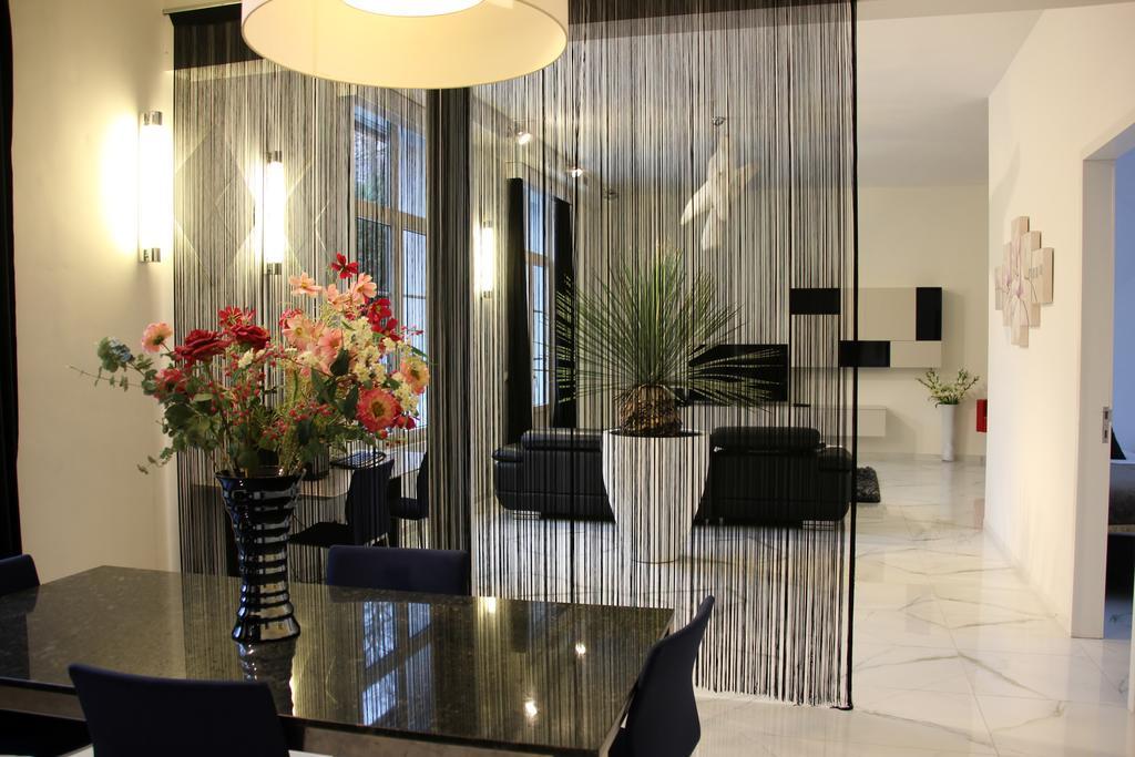 Luxury Apartments Arendshof แอนต์เวิร์ป ภายนอก รูปภาพ