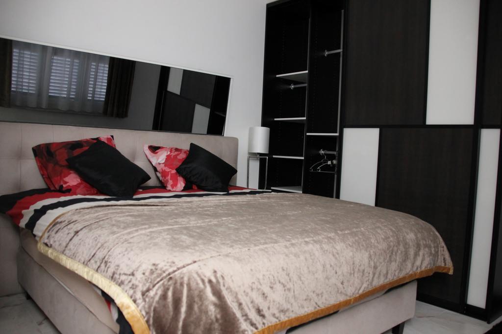 Luxury Apartments Arendshof แอนต์เวิร์ป ภายนอก รูปภาพ