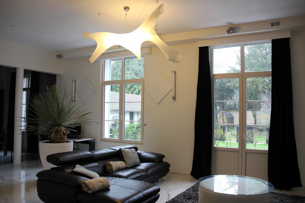 Luxury Apartments Arendshof แอนต์เวิร์ป ภายนอก รูปภาพ