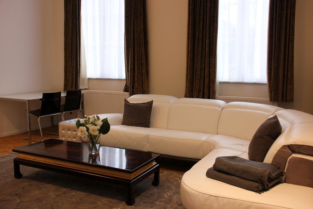 Luxury Apartments Arendshof แอนต์เวิร์ป ภายนอก รูปภาพ